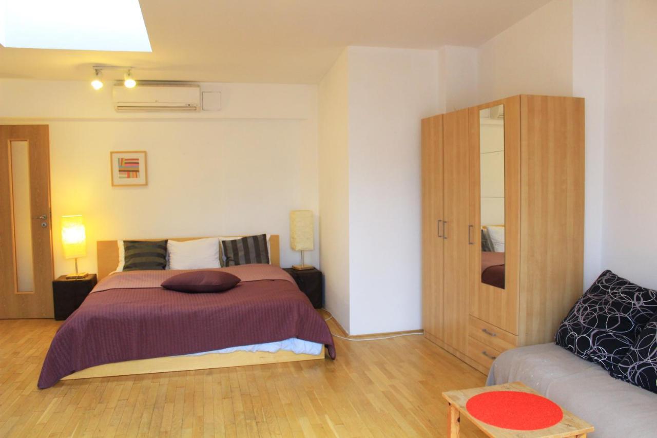 Beautiful Apartments In The City Center Prague Luaran gambar
