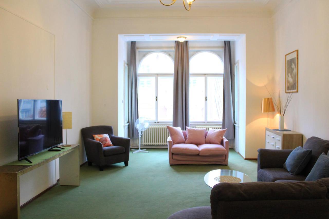 Beautiful Apartments In The City Center Prague Luaran gambar