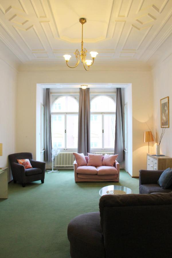 Beautiful Apartments In The City Center Prague Luaran gambar