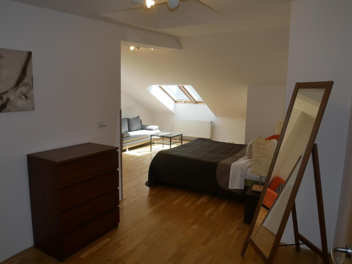 Beautiful Apartments In The City Center Prague Luaran gambar