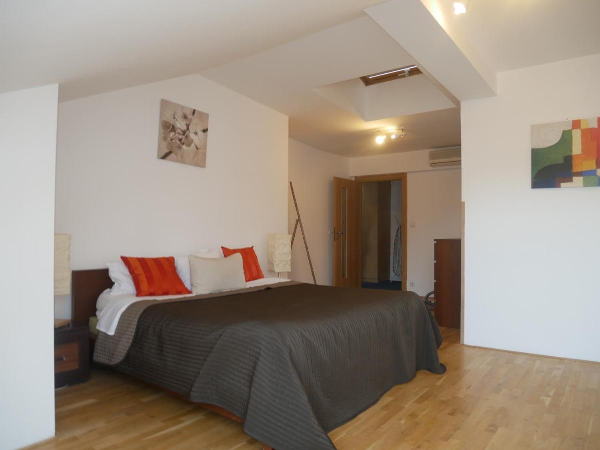 Beautiful Apartments In The City Center Prague Luaran gambar